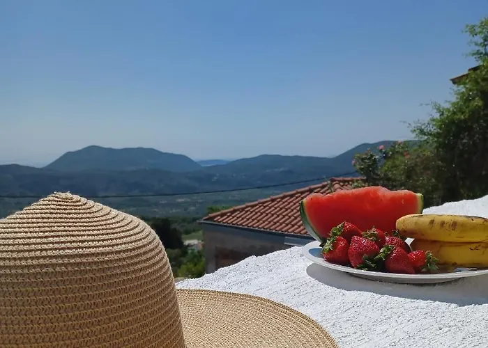Eirinis - σπίτι της ειρήνης Hébergement de vacances Ágios Pétros