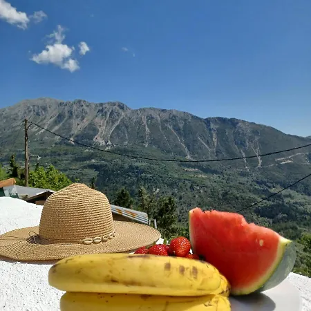 Дом отдыха Eirinis - σπίτι της ειρήνης *