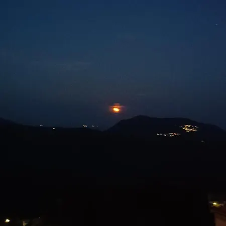 Eirinis - σπίτι της ειρήνης * Agios Petros (Lefkada)